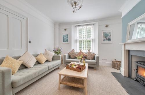 South Milton House | Stylish Coastal Cottage Near Salcombe, South Devon