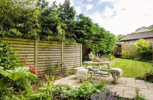 South Milton House | Stylish Coastal Cottage Near Salcombe, South Devon