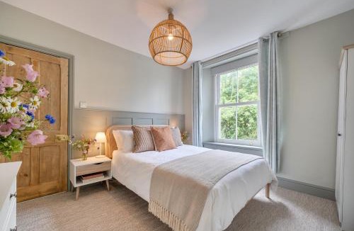 South Milton House | Stylish Coastal Cottage Near Salcombe, South Devon