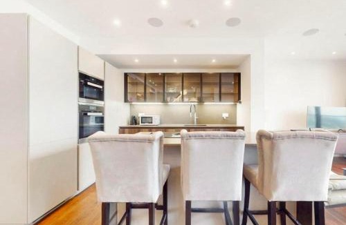 Swiss Cottage Apartment | Stylish Hampstead Apartment on Finchley Road