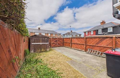 Middlesbrough House | Stylish Middlesbrough Stay | Sleeps 6 | Parking