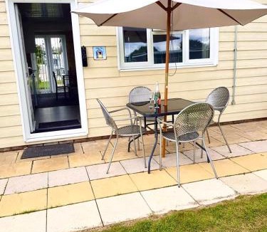 Camber Ski Chalet | Summer Days