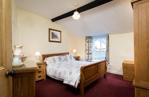 Coniston House | Sunbeam Cottage
