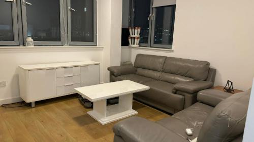 City Centre Glasgow House | Sunny Apartment