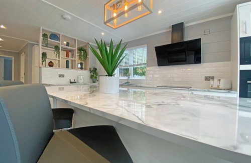 Bethesda House | Super spacious modern lodge with large balcony and hot tub.