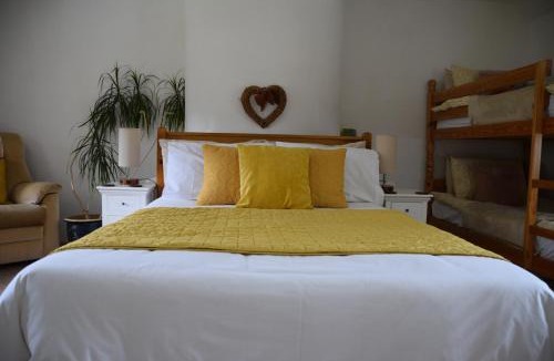 Starbotton Bed & Breakfast | Sweetbriar Cottage Bed & Breakfast and Camping