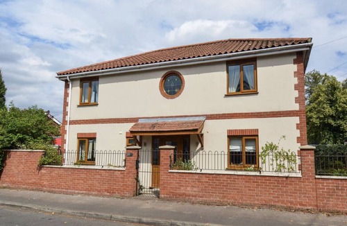 Norwich House | Swift Host Field view House
