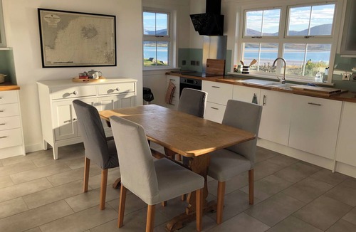 Harris Cottage | Taigh Marsaili