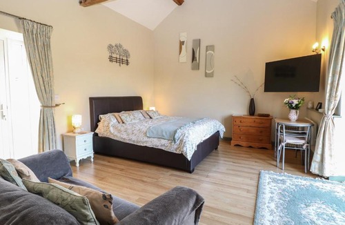 East Dereham House | Tawny Owl Barn