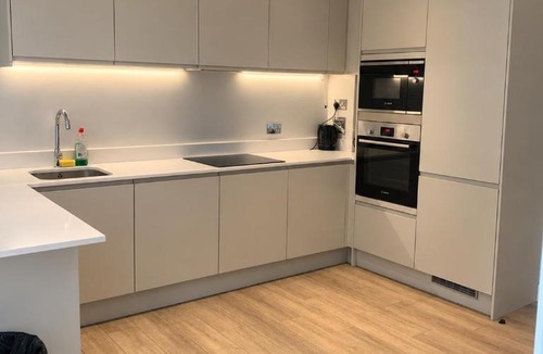 Uxbridge North Apartment | Terrace Retreat, Paramount