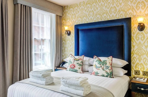 East Horsley Hotel | Thatchers Hotel