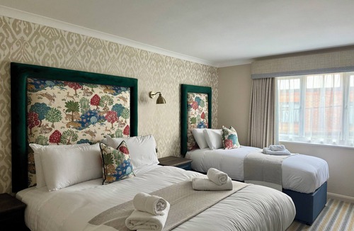 East Horsley Hotel | Thatchers Hotel
