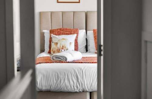 Carnoustie House | The Albatross