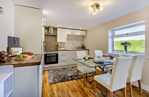Libanus House | The Annex - Libanus - One Bedroom House, Sleeps 2
