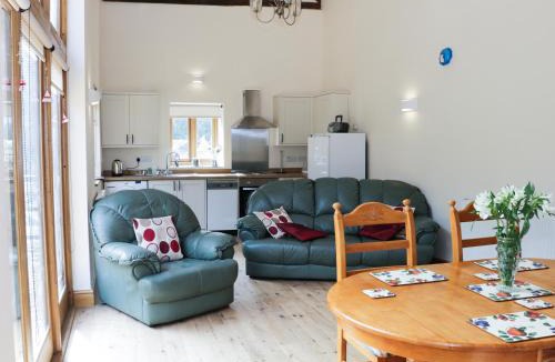 Acton Scott House | The Barn at Pillocks Green