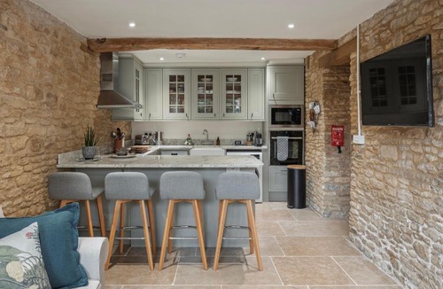 Nettleton Apartment | The Barn