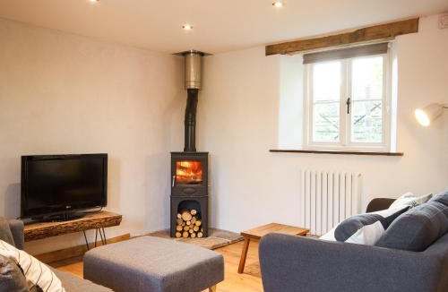 Flaxley House | The Cider Barn
