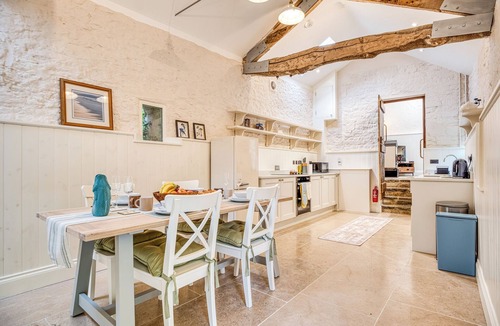 Newton St Loe House | The Cider Barn - Gorgeous 2BD Near Bath