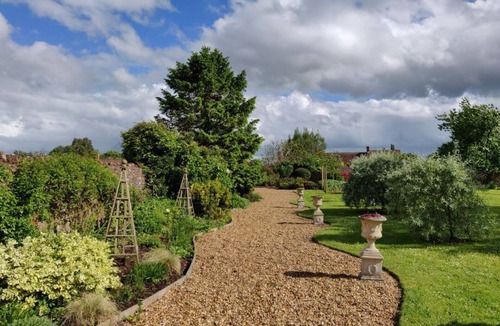 Bridgwater Apartment | The Coach House Retreat