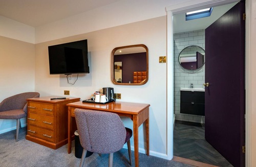 Kennington Hotel | The Conningbrook Hotel