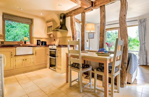 Diss House | The Cottage Barn