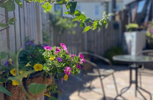 Wing Apartment | The Courtyard Apartment, Brampton Town Centre, Hadrians Wall - Sleeps 2