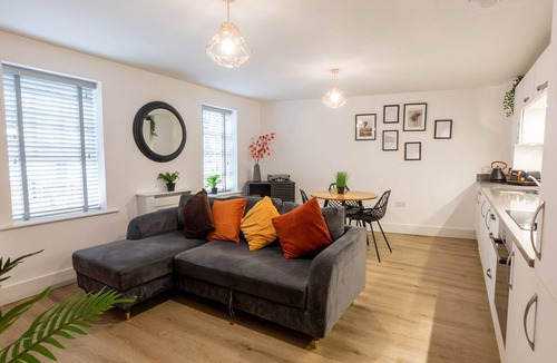 Southampton City Centre Apartment | The Courtyard