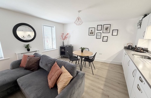 Southampton City Centre Apartment | The Courtyard