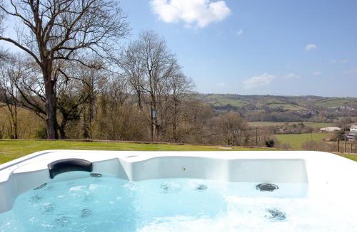 Tiverton House | The Cow Shed