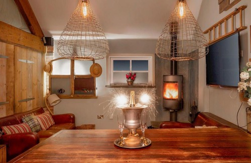 Nantwich House | The Cowshed