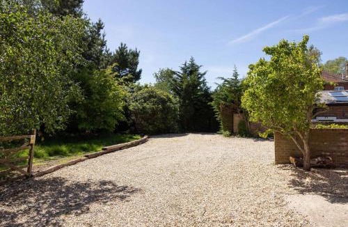 Sidlesham House | The Dairy - Spacious 3 bed barn in Sidlesham
