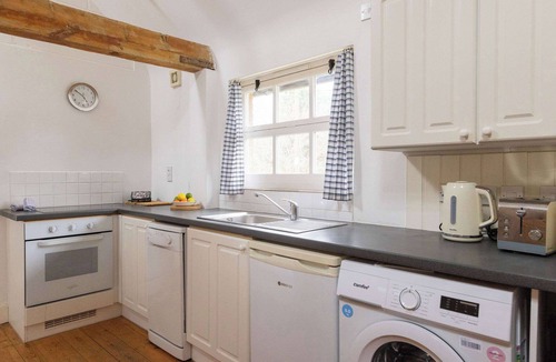 Sidlesham House | The Dairy - Spacious 3 bed barn in Sidlesham