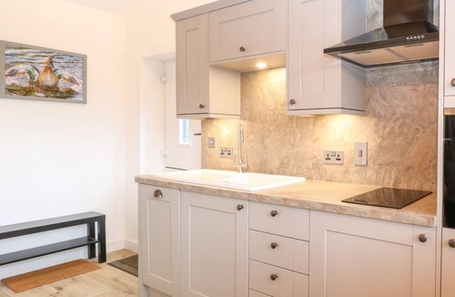 Stow Bedon Cottage | The Duck House, Watton