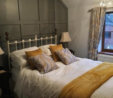 East Harling Bed & Breakfast | The Elms