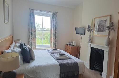 Ventnor Bed & Breakfast | The Eversley B&B