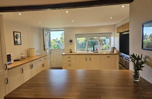 Fairford House | The Farmhouse