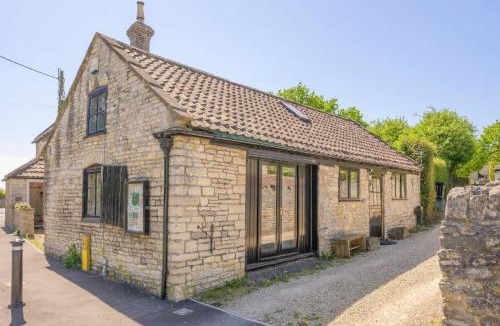 Newton St Loe House | The Forge 17th Century Home in Village near Bath