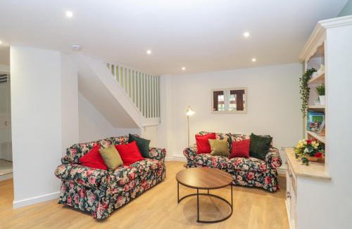 Shipham House | The Forge
