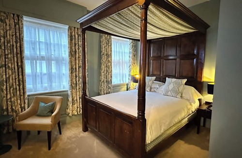 Easingwold Hotel | The George Hotel Easingwold