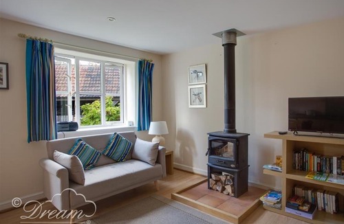 Broadwindsor House | The Granary