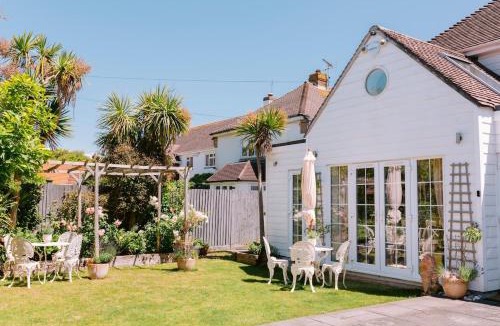 East Preston House | The Hamptons Beach House