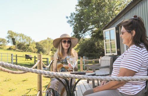 Godshill House | The Hut