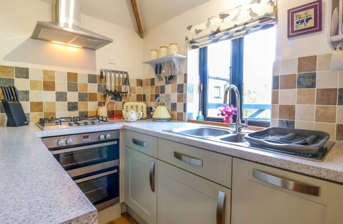 Harleston House | The Kiln: A Charming Retreat in Harleston