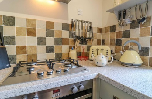 Harleston House | The Kiln: A Charming Retreat in Harleston