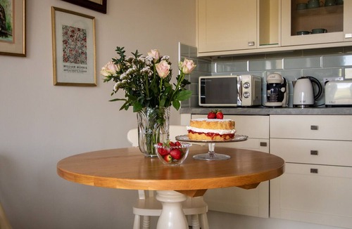 Hele Cottage | The Linhay