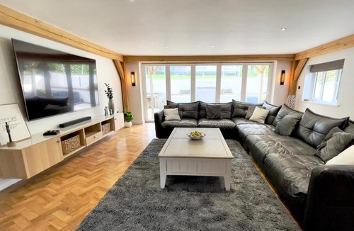 Great Harwood House | The Oaks