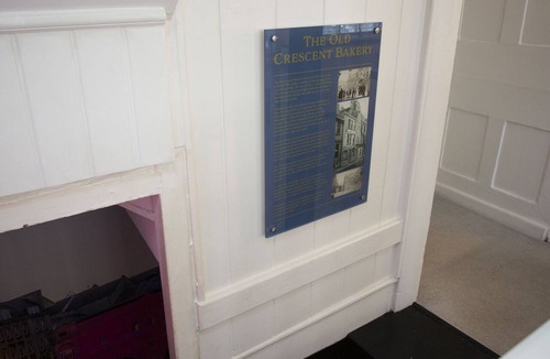 Upper Town House | The Old Crescent Bakery - Beautiful Bath Townhouse