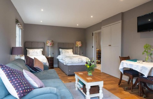 Five Oak Green Apartment | The Old Engineer A rural boutique retreat