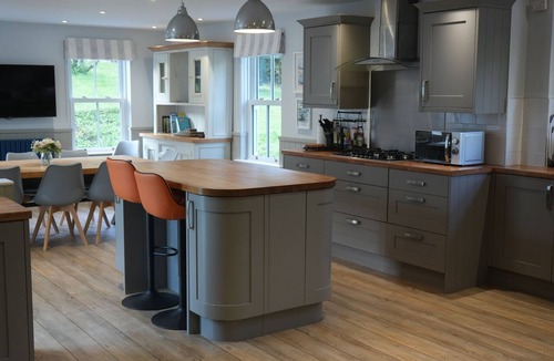 Mabe House | The Old Farmhouse