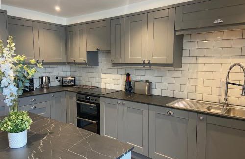 Wing Apartment | The Old Gables, Brampton Town Centre, Hadrians Wall Sleeps 4